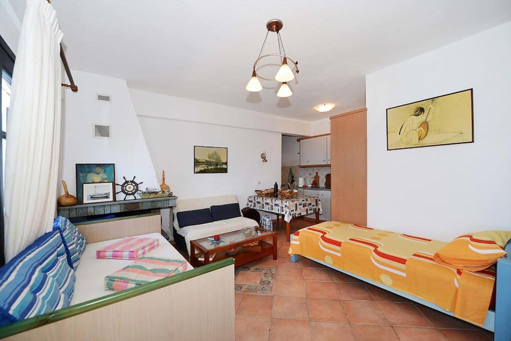 Icarus Home Kouniadi Exterior foto